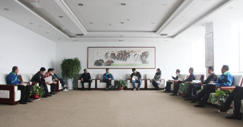 女教师の爆乳BD在线观看