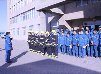 赫邦公司开展疏散灭火应急救援演练