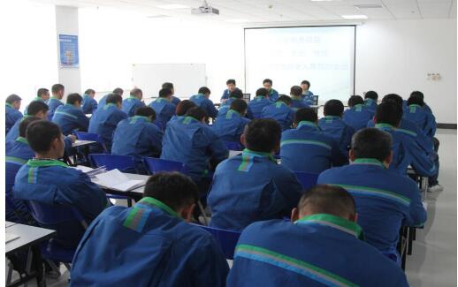 女教师の爆乳BD在线观看