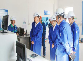 东营市公安局副局长刘庆志、市消防支队队长陈伟等一行莅临赫邦公司进行消防工作检查指导 