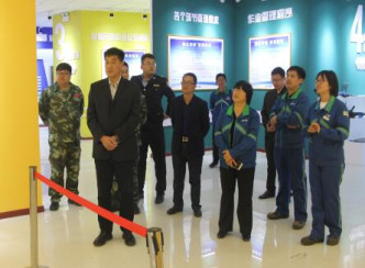 东营港经济开发区管委会副主任苟军松一行来赫邦-欧铂公司进行安全工作指导检查