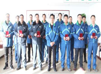 不畏路远，继续前行—赫邦公司组织年资奖发放仪式