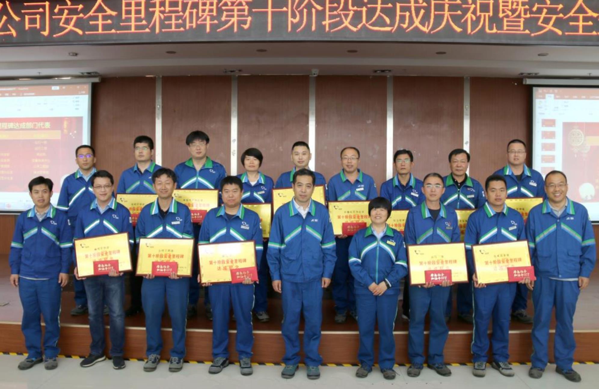 女教师の爆乳BD在线观看