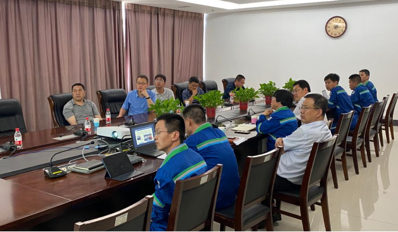 女教师の爆乳BD在线观看