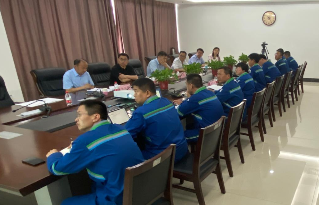 女教师の爆乳BD在线观看