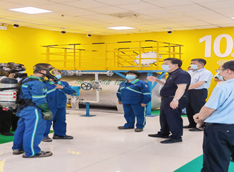 东营市委书记杨国强一行莅临赫邦公司视察指导