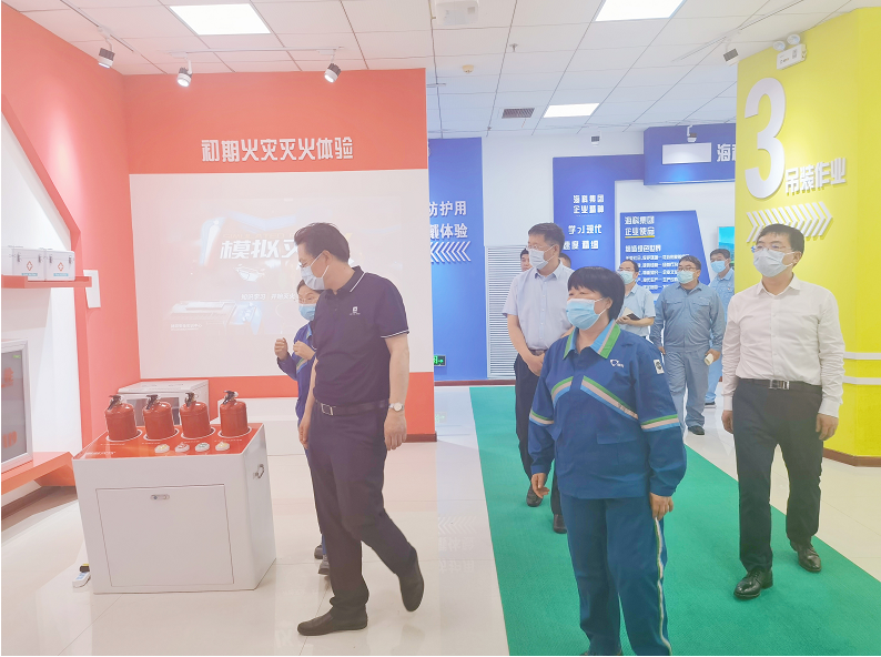 女教师の爆乳BD在线观看